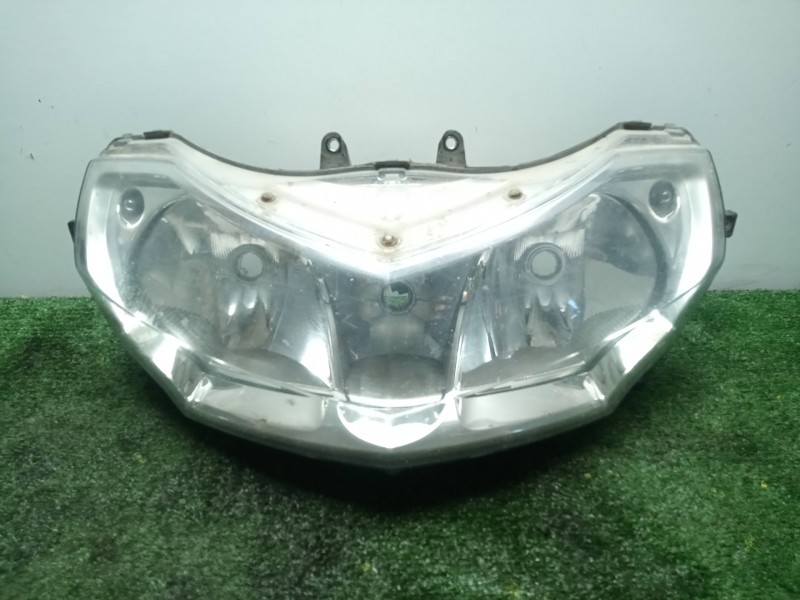 Recambio de faro central para bmw r 1200 rt/st referencia OEM IAM 63127718052 K26 - 05-08 