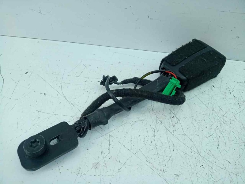 Recambio de enganche cinturon delantero izquierdo para jeep renegade 1.0 t-gdi cat referencia OEM IAM 34217845B-52040912  