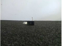 Recambio de mando elevalunas trasero izquierdo para volkswagen passat berlina (3b2) 1.9 tdi referencia OEM IAM   