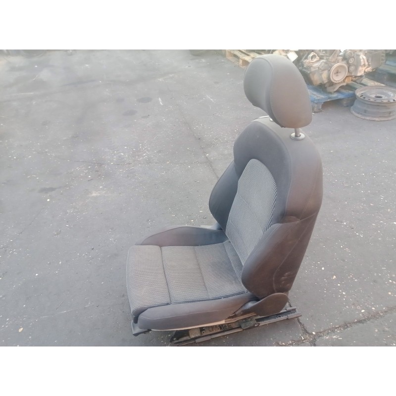 Recambio de asiento delantero derecho para audi a5 coupe (8t) 2.7 v6 24v tdi referencia OEM IAM  TELA 