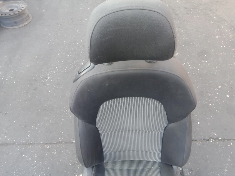 Recambio de asiento delantero derecho para audi a5 coupe (8t) 2.7 v6 24v tdi referencia OEM IAM  TELA 