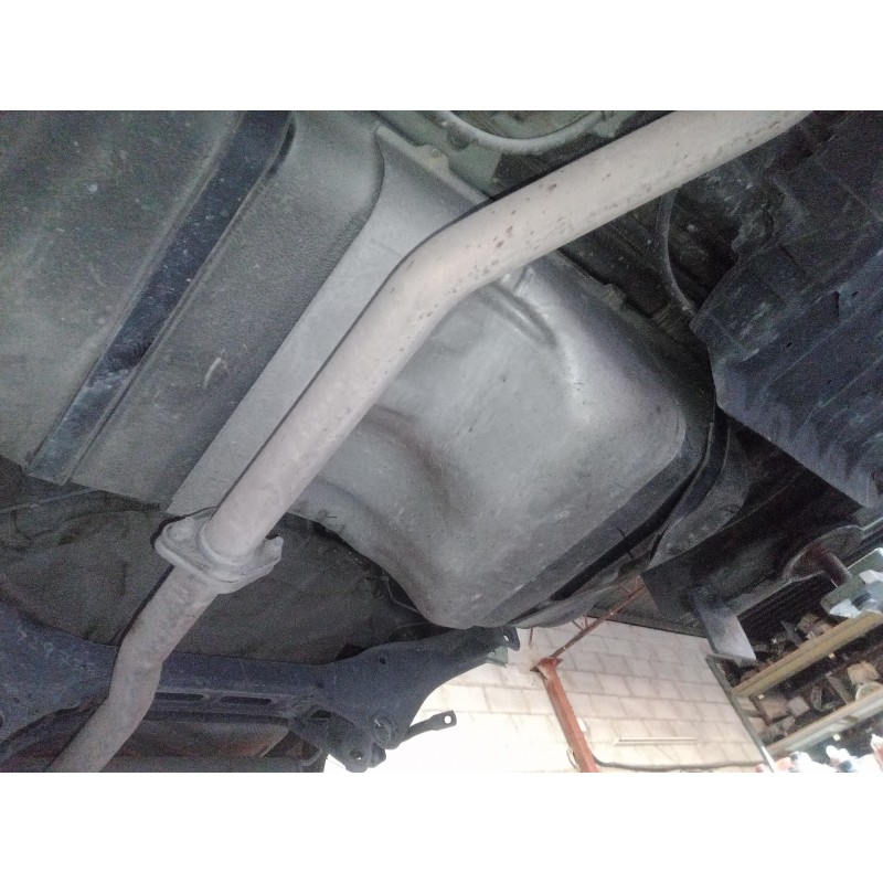 Recambio de deposito combustible para hyundai ix35 1.7 crdi cat referencia OEM IAM   