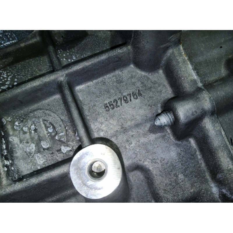 Recambio de caja cambios para jeep renegade 1.0 t-gdi cat referencia OEM IAM C63063001 6 VELOCIDADES MANUAL