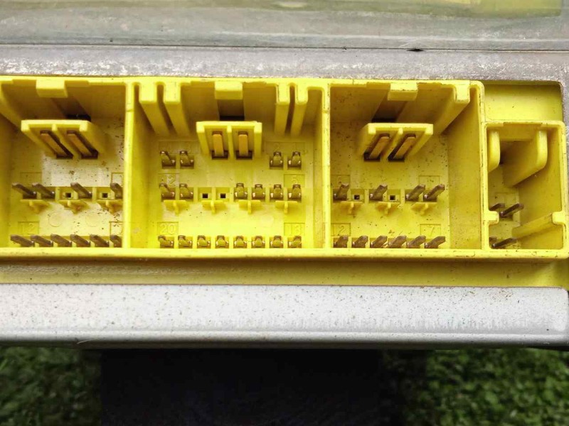 Recambio de centralita airbag para nissan pick-up (d22) 2.5 turbodiesel referencia OEM IAM 28556VJ301  