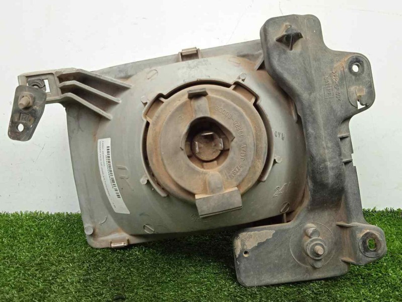 Recambio de faro derecho para nissan pick-up (d22) 2.5 turbodiesel referencia OEM IAM SINREFERENCIA 97-01 