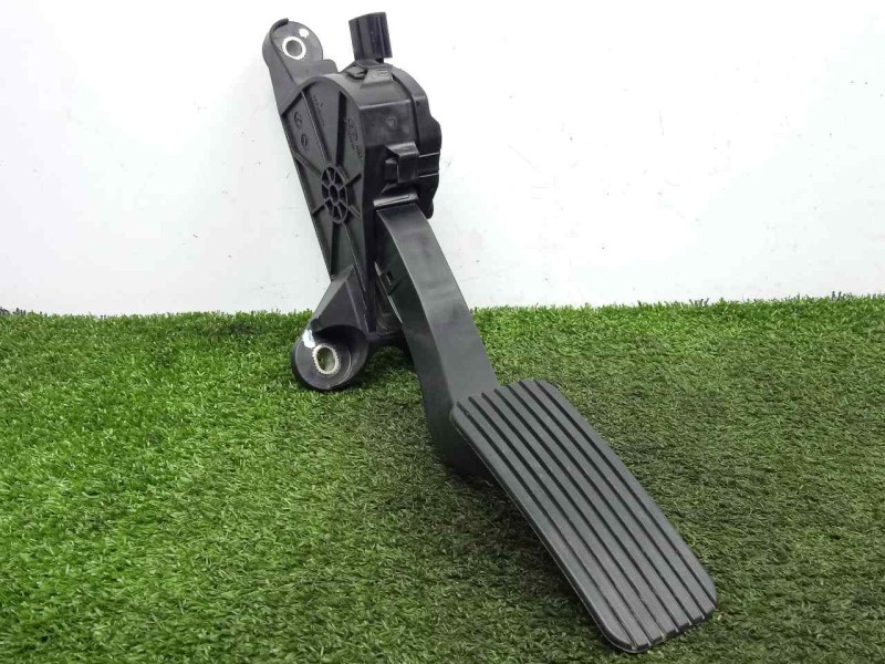 Recambio de potenciometro pedal para kia ceed 1.0 tgdi cat referencia OEM IAM 32700G4200  