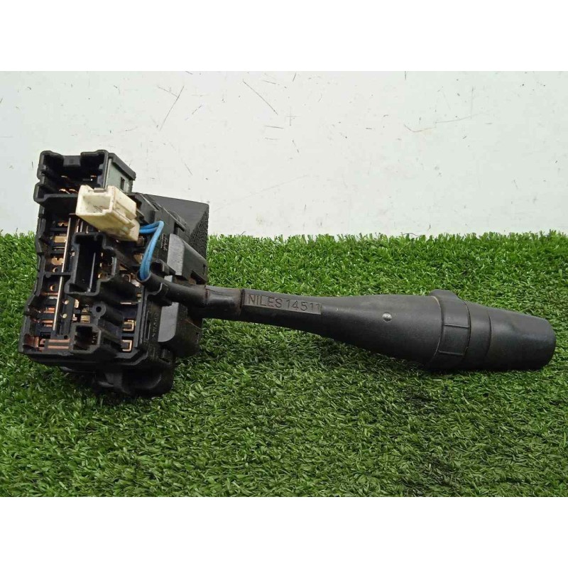 Recambio de mando luces para nissan pick-up (d22) 2.5 turbodiesel referencia OEM IAM SINREFERENCIA  