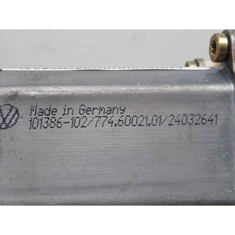 Recambio de motor elevalunas delantero derecho para seat ibiza (6l1) 1.9 sdi referencia OEM IAM 6Q2959801A  