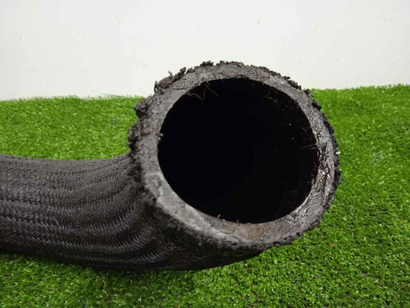 Recambio de tubo presion turbocompresor para ssangyong rodius 2.7 turbodiesel cat referencia OEM IAM SINREFERENCIA FLEXIBLE 