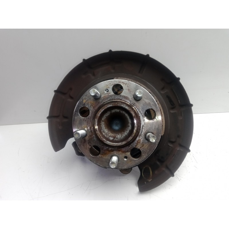 Recambio de mangueta trasera izquierda para hyundai ix35 1.7 crdi cat referencia OEM IAM  2WD - 4X2 - TRACCION DELANTERA 