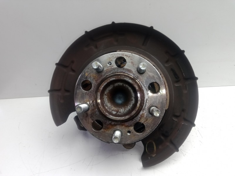 Recambio de mangueta trasera izquierda para hyundai ix35 1.7 crdi cat referencia OEM IAM  2WD - 4X2 - TRACCION DELANTERA 