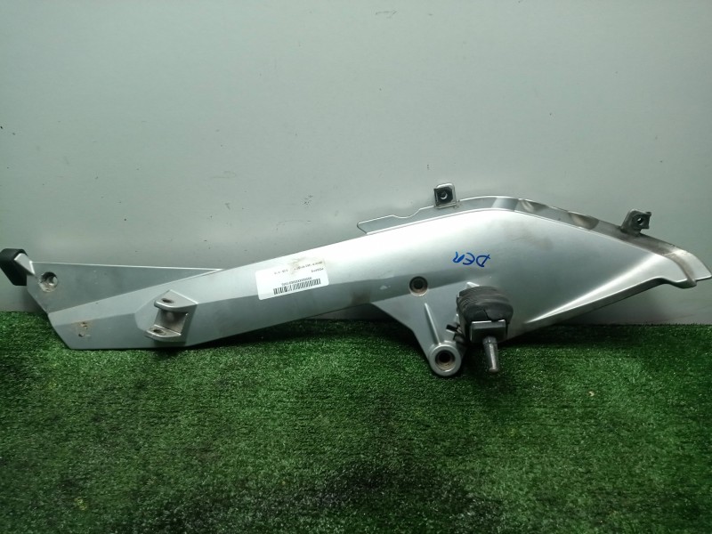 Recambio de posapie para bmw r 1200 rt/st referencia OEM IAM 46717675290-11043010 DERECHO K26 - 05-10