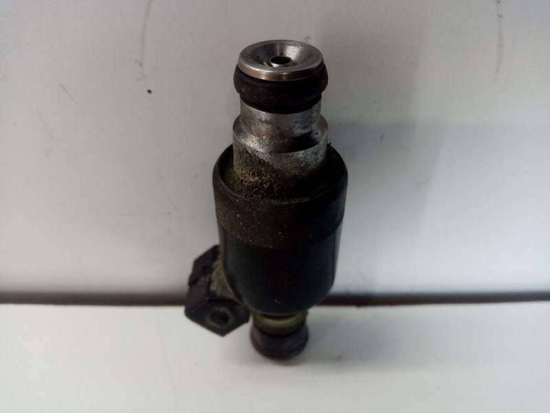 Recambio de inyector para opel monterey 3.2 v6 cat referencia OEM IAM NOTIENEREFERENCIA NO TIENE REFERENCIA NO TIENE REFERENCIA