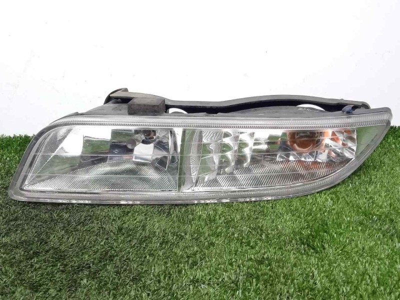 Recambio de faro antiniebla izquierdo para ssangyong rexton 2.9 turbodiesel cat referencia OEM IAM  03/06 
