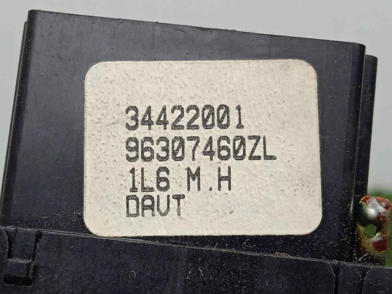 Recambio de mando luces para peugeot 206 berlina 1.4 referencia OEM IAM 96307460ZL-34422001  