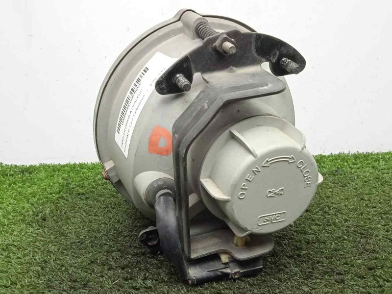 Recambio de faro antiniebla derecho para hyundai h 1 2.5 turbodiesel referencia OEM IAM SINREFERENCIA H1. MODELO RAYADO