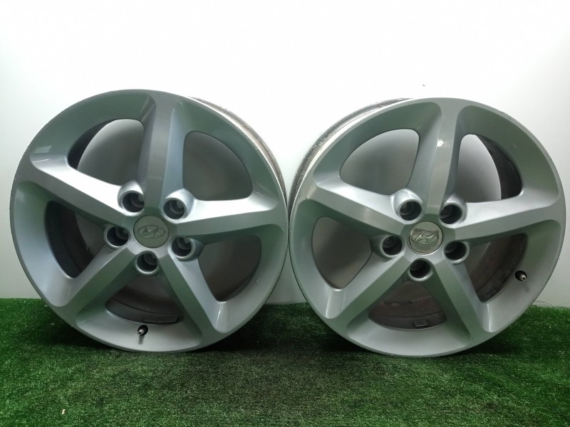 Recambio de juego llantas para hyundai sonata (nf) 2.0 crdi cat referencia OEM IAM 529103K330 17´´PULGADAS LLANTAS - LLANTA