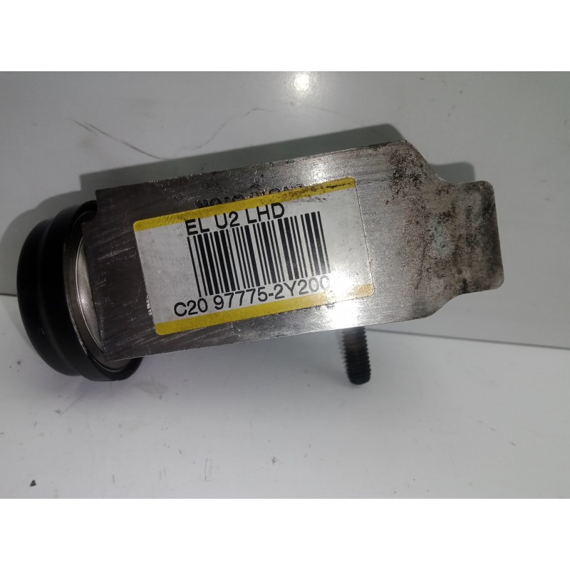 Recambio de valvula expansion para hyundai ix35 1.7 crdi cat referencia OEM IAM 977752Y200  
