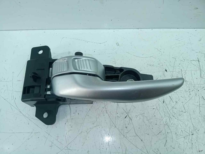 Recambio de maneta interior trasera izquierda para jeep renegade 1.0 t-gdi cat referencia OEM IAM   