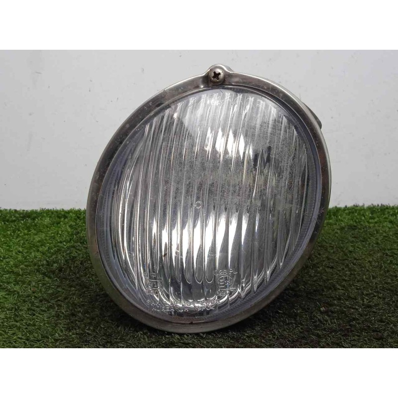Recambio de faro antiniebla izquierdo para hyundai h 1 2.5 turbodiesel referencia OEM IAM SINREFERENCIA H1. MODELO RAYADO