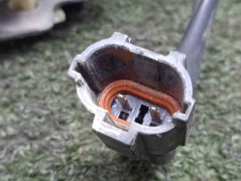 Recambio de faro antiniebla izquierdo para hyundai h 1 2.5 turbodiesel referencia OEM IAM SINREFERENCIA H1. MODELO RAYADO