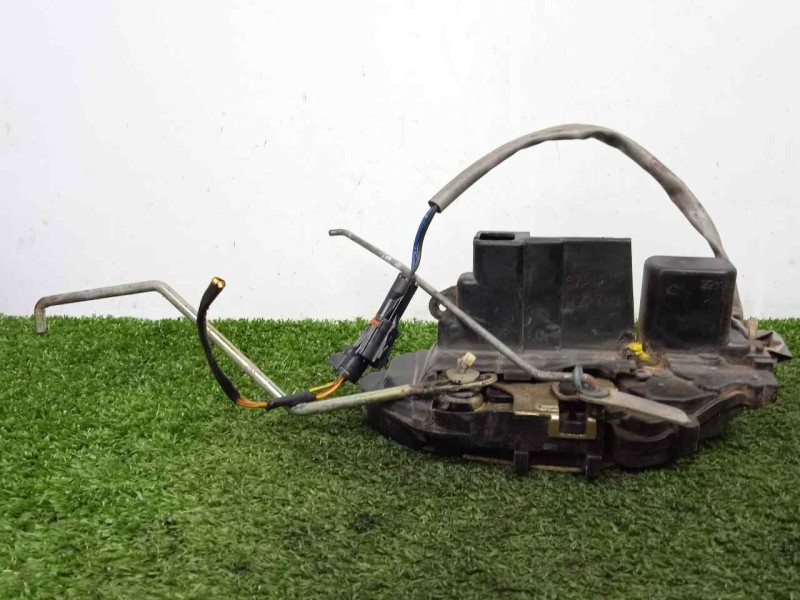 Recambio de cerradura puerta delantera derecha para kia shuma 1.5 cat referencia OEM IAM SINREFERENCIA 2.PINES 