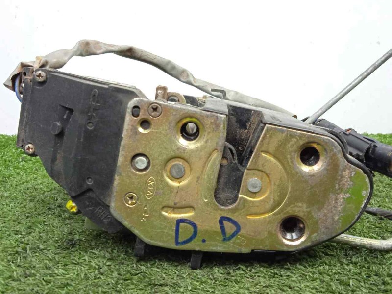 Recambio de cerradura puerta delantera derecha para kia shuma 1.5 cat referencia OEM IAM SINREFERENCIA 2.PINES 