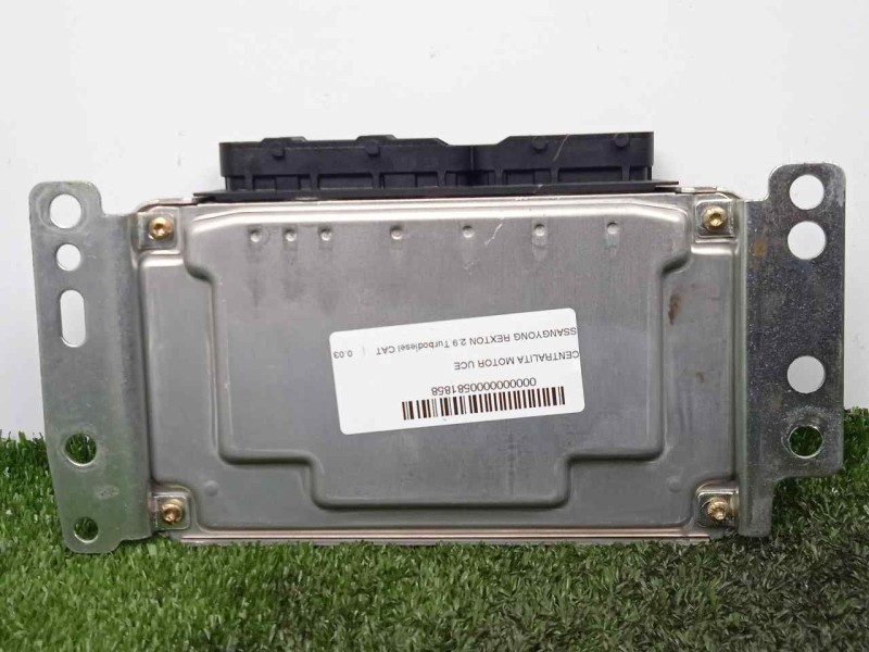 Recambio de centralita motor uce para ssangyong rexton 2.9 turbodiesel cat referencia OEM IAM 2880005040  