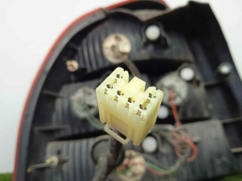 Recambio de piloto trasero derecho para kia shuma 1.5 cat referencia OEM IAM SINREFERENCIA 00-01 