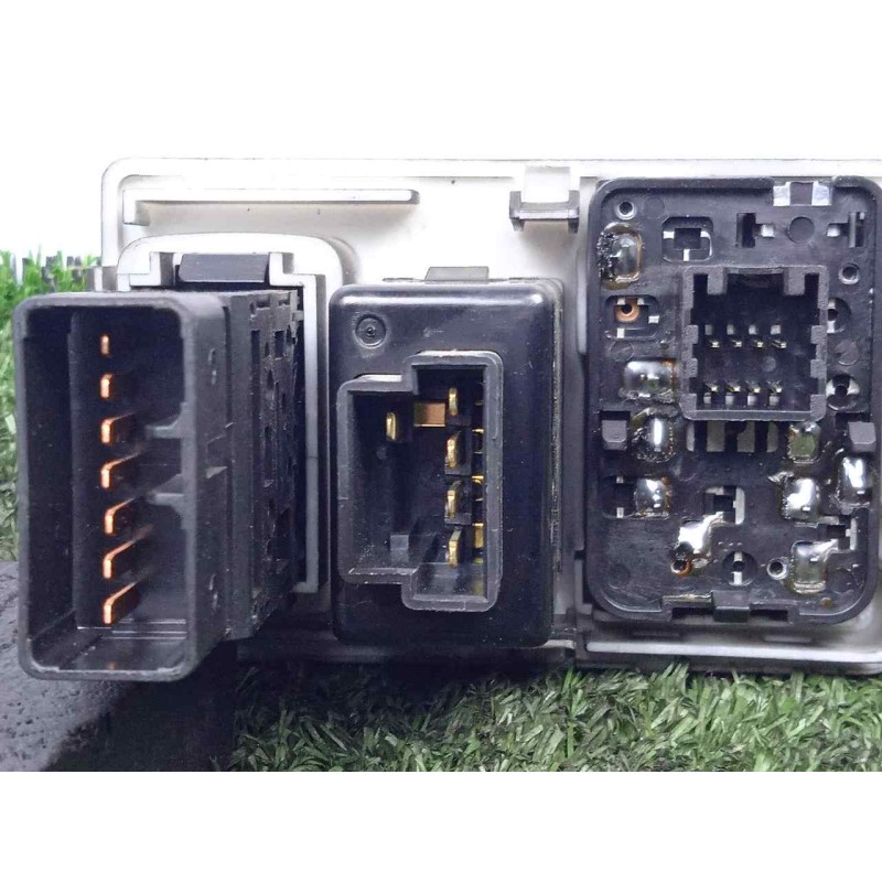 Recambio de mando retrovisor para ssangyong rexton 2.9 turbodiesel cat referencia OEM IAM 8530008000LAM  