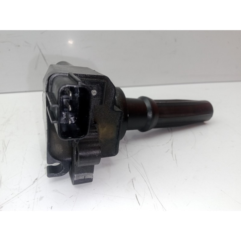 Recambio de bobina encendido para hyundai trajet (fo) 2.0 16v cat referencia OEM IAM 2730138020 3.PINES 