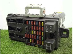Recambio de caja reles / fusibles para hyundai santa fe (sm) 2.4 gls 4x4 referencia OEM IAM 9540026500  