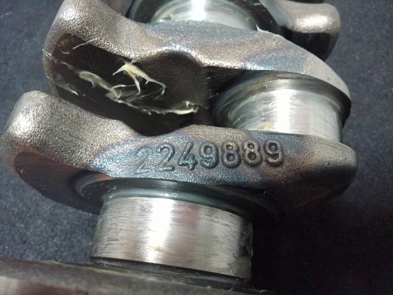 Recambio de cigueñal para bmw serie 5 berlina (e39) 2.5 24v turbodiesel cat referencia OEM IAM 2249889  