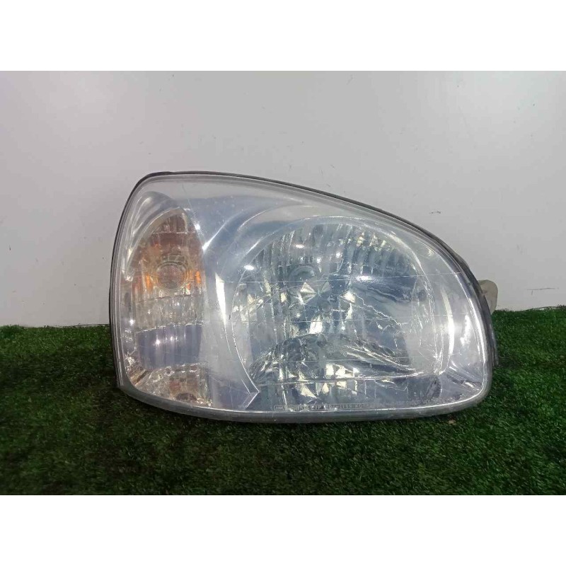 Recambio de faro derecho para hyundai santa fe (sm) 2.4 gls 4x4 referencia OEM IAM SINREFERENCIA 00-06 
