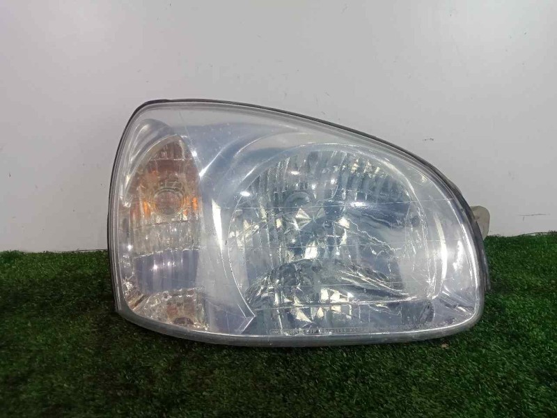 Recambio de faro derecho para hyundai santa fe (sm) 2.4 gls 4x4 referencia OEM IAM SINREFERENCIA 00-06 