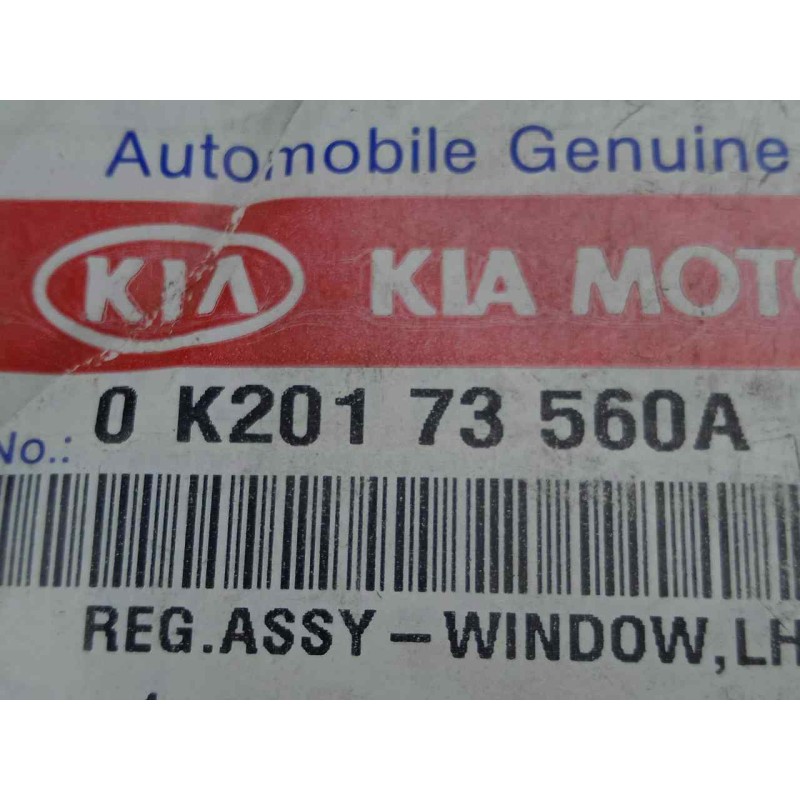 Recambio de elevalunas trasero izquierdo para kia sephia 1.8 cat referencia OEM IAM 0K20173560A MANUAL SIN USAR