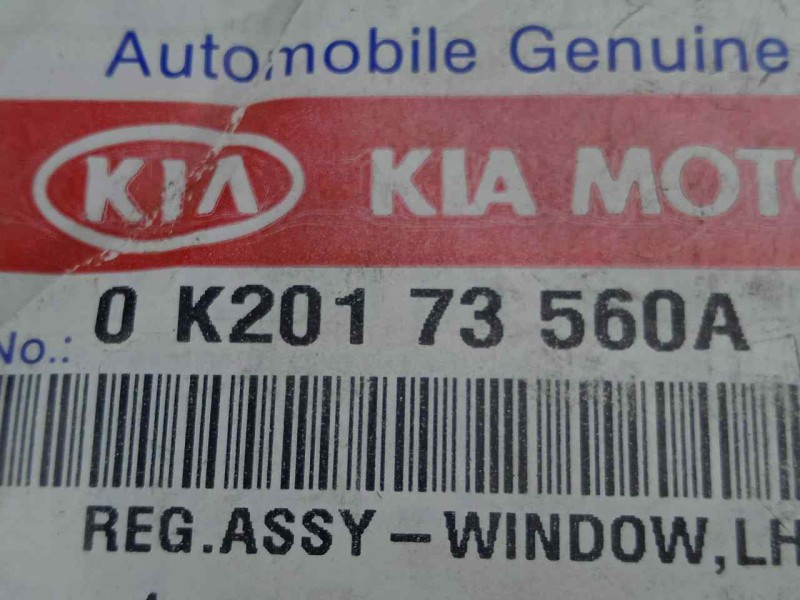 Recambio de elevalunas trasero izquierdo para kia sephia 1.8 cat referencia OEM IAM 0K20173560A MANUAL SIN USAR