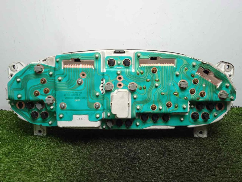 Recambio de cuadro instrumentos para hyundai h 1 2.5 turbodiesel referencia OEM IAM 940034A230  