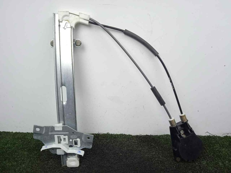 Recambio de elevalunas trasero derecho para kia shuma 1.8 cat referencia OEM IAM 0K2A172560B MANUAL SIN.USO
