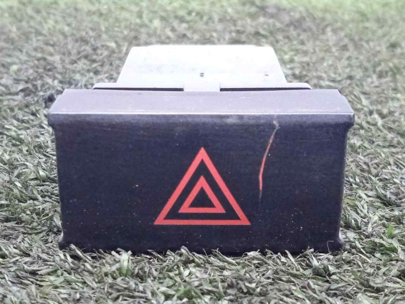 Recambio de warning para hyundai santa fe (bm) 2.2 crdi cat referencia OEM IAM 864W0140-864W0140G  