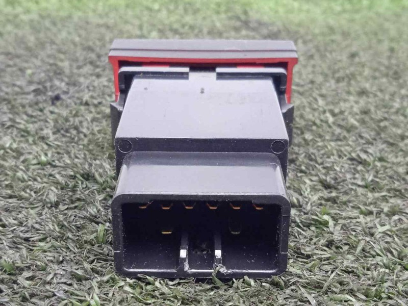 Recambio de warning para hyundai santa fe (bm) 2.2 crdi cat referencia OEM IAM 864W0140-864W0140G  