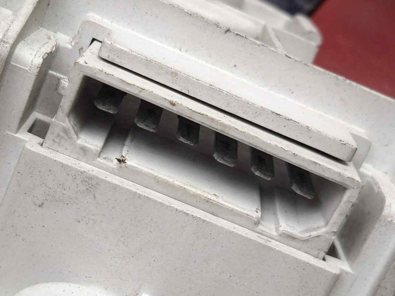 Recambio de piloto trasero izquierdo para audi a3 (8l) 1.9 tdi referencia OEM IAM 09061410 00-03 