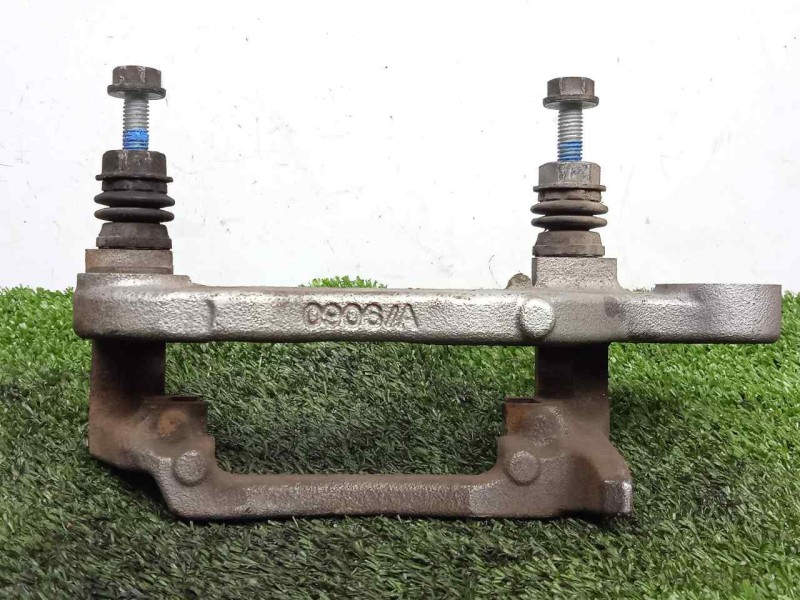 Recambio de portapinzas para nissan qashqai (j11) 1.6 dci turbodiesel cat referencia OEM IAM 3127 TRASERA.IZQUIERDA 