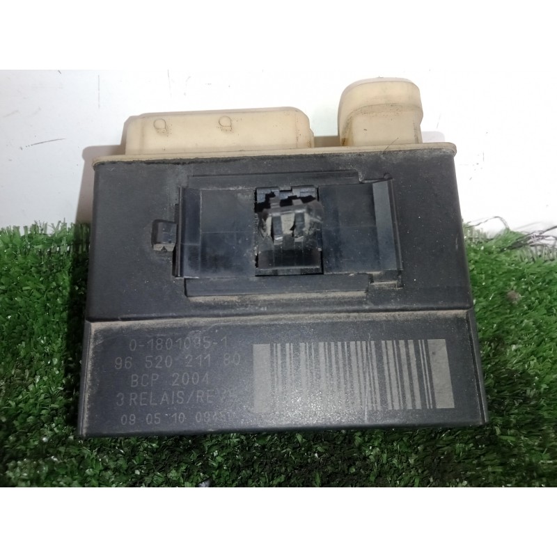 Recambio de caja precalentamiento para citroën c4 picasso 1.6 16v hdi fap referencia OEM IAM 9652021180-018010951  