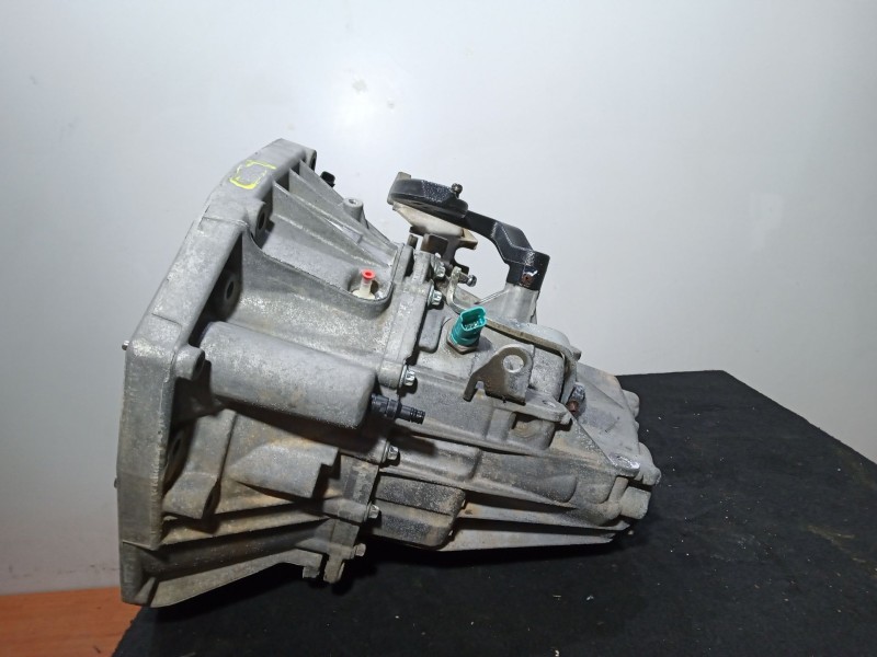 Recambio de caja cambios para dacia duster 1.5 dci diesel fap cat referencia OEM IAM TL8000 6.VELOCIDADES MANUAL