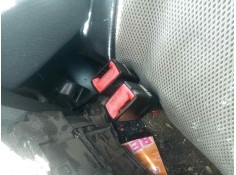 Recambio de enganche cinturon trasero central para skoda fabia (5j2 ) 1.2 referencia OEM IAM  CENTRAL DOBLE 
