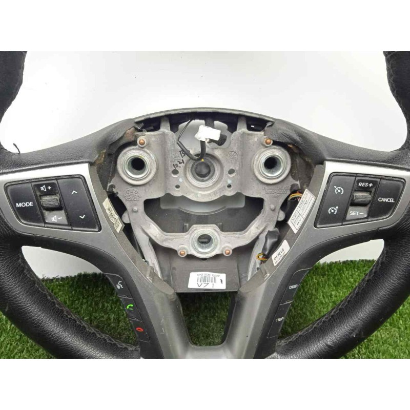 Recambio de volante para hyundai i40 cw 1.7 crdi cat referencia OEM IAM 651003Z232RY-967903Z100RY  