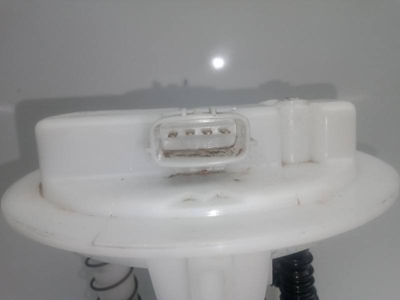 Recambio de aforador para renault clio iii 1.2 referencia OEM IAM 100121769AA-702700550 4.PINES PIERBURG