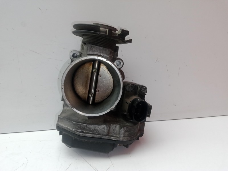 Recambio de caja mariposa para audi a3 (8l) 1.8 t ambiente referencia OEM IAM 06A133063G 7.PINES 