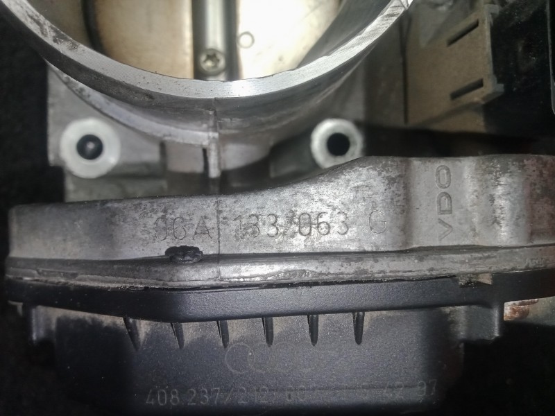 Recambio de caja mariposa para audi a3 (8l) 1.8 t ambiente referencia OEM IAM 06A133063G 7.PINES 